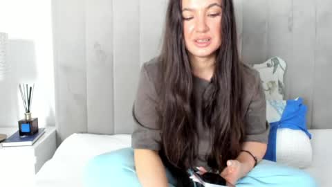 Elena online show from 05.21.26