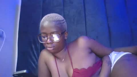 naughtychloee online show from 06.19.26
