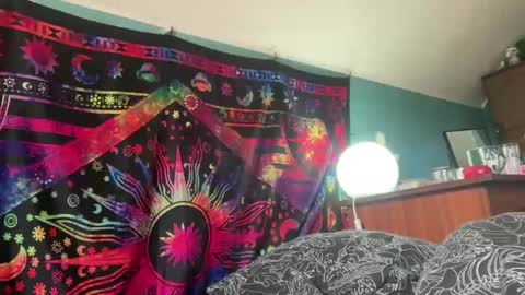 naughtyfoxxes online show from 10.08.25