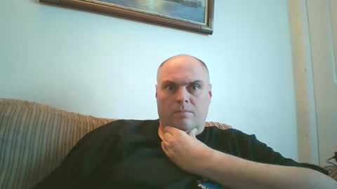 Snapshot of naughtygadget chatting on 11.29.25 NaughtyGadget online show from 11.29.25