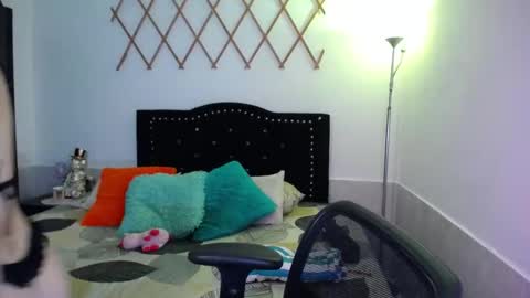 Valeria  online show from 10.10.25
