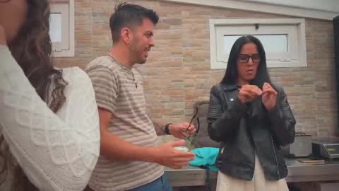 ANDREA STEPH  MIKE online show from 10.17.25