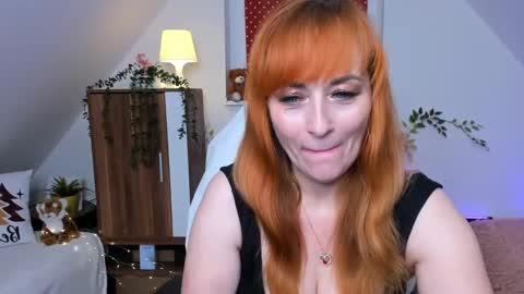 Snapshot of naughtymilane chatting on 03.12.25 Milana - on air every day except Wednesday from 9 pm to 4 am European time online show from 03.12.25