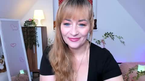 Snapshot of naughtymilane chatting on 10.03.25 Milana - on air every day except Wednesday from 9 pm to 4 am European time online show from 10.03.25