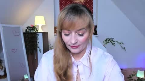 Snapshot of naughtymilane chatting on 10.07.25 Milana - on air every day except Wednesday from 9 pm to 4 am European time online show from 10.07.25