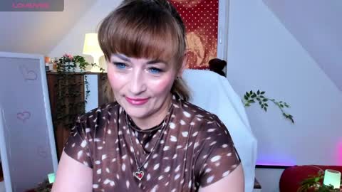 Milana - on air every day except Wednesday from 9 pm to 4 am European time online show from 05.22.26