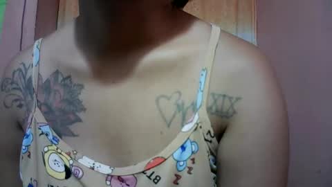 naughtymom_33 online show from 10.17.25