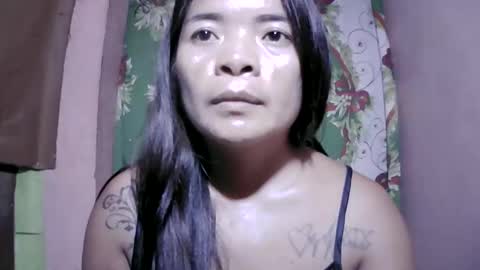 naughtymom_33 online show from 05.16.26
