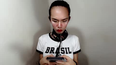 naughtypetiteangel online show from 11.11.25