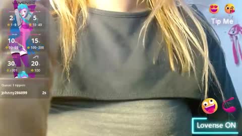 Snapshot of naughtyplayass chatting on 12.17.24 naughtyplayass online show from 12.17.24