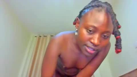 Snapshot of naughtyqueen12 chatting on 10.22.25 naughtyqueen12 online show from 10.22.25