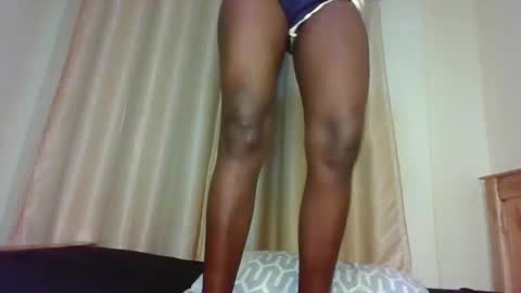 Snapshot of naughtyqueen12 chatting on 11.15.25 naughtyqueen12 online show from 11.15.25