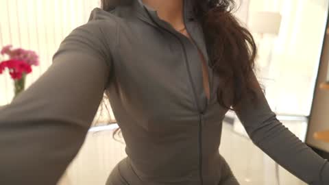 Naughty Samm online show from 02.02.25