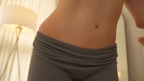 Naughty Samm online show from 02.02.25