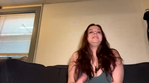 Snapshot of naughtysub023 chatting on 01.28.25 naughtysub023 online show from 01.28.25