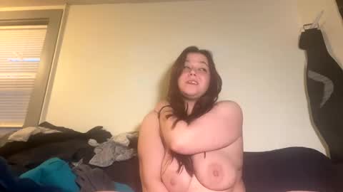 Snapshot of naughtysub023 chatting on 02.01.25 naughtysub023 online show from 02.01.25