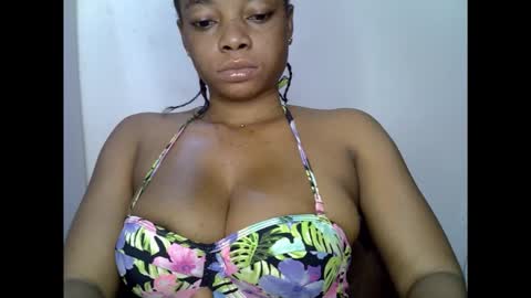 Snapshot of naughtyxcuntx chatting on 09.18.25 naughtyxcuntx online show from 09.18.25