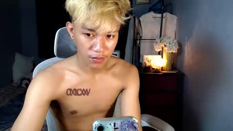 Loy online show from 12.17.25