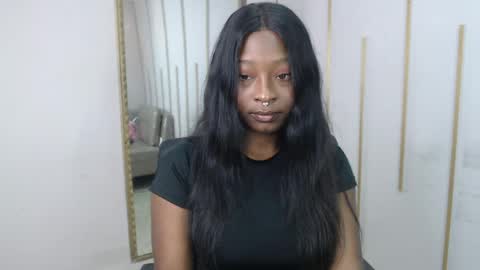 Nayaris 3 online show from 05.30.26