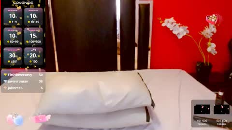 Lady Nayla online show from 02.10.25