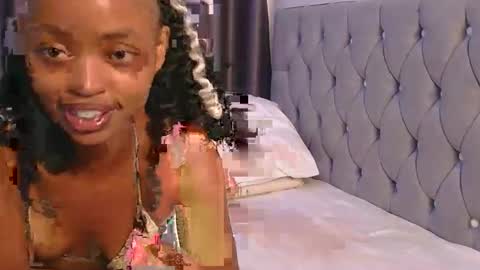 Britney online show from 11.13.25