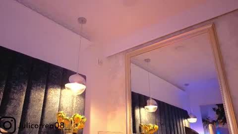 Juli  online show from 11.02.25