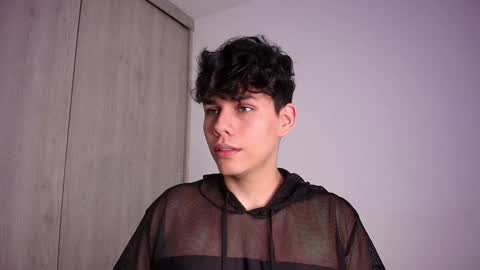 Snapshot of nayton_and_lex chatting on 01.06.25 Naytoon online show from 01.06.25