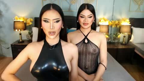 Snapshot of nayumi_edwards chatting on 06.08.26 F R A N Z I A online show from 06.08.26