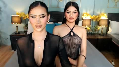 Snapshot of nayumi_edwards chatting on 06.10.26 F R A N Z I A online show from 06.10.26