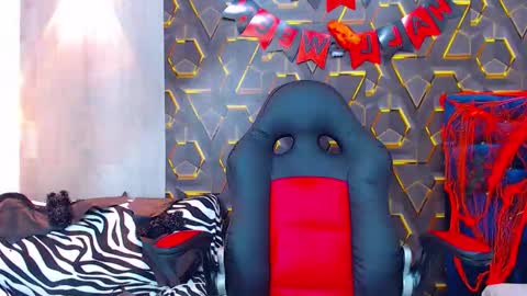 Snapshot of nazper_2 chatting on 10.30.25 NAZPER online show from 10.30.25