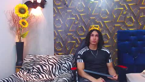 Snapshot of nazper_2 chatting on 11.10.25 NAZPER online show from 11.10.25