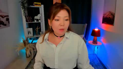 Snapshot of nazu_chan chatting on 09.24.25 Natzuko online show from 09.24.25