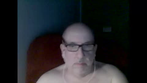 Tom online show from 01.12.26