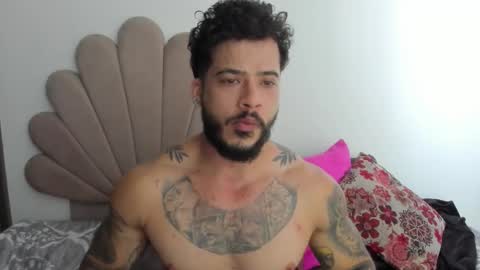 Nei turn green online show from 12.20.25