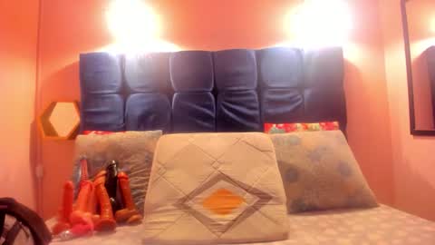 Snapshot of neferet_opal chatting on 02.19.26 neferet_opal online show from 02.19.26