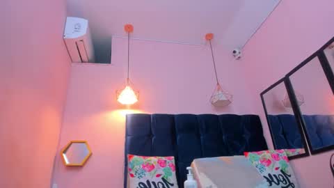 neferet_opal online show from 03.05.26