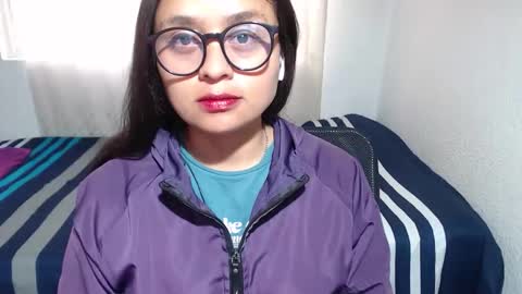 Snapshot of negrita_25 chatting on 09.23.25 Zoe online show from 09.23.25