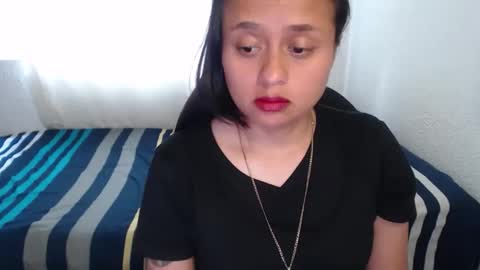 Snapshot of negrita_25 chatting on 11.18.25 Zoe online show from 11.18.25