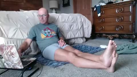 NEIGHBORGUY4U online show from 10.10.25
