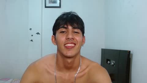 Snapshot of neithanzyn chatting on 12.17.24 Neithanzyn online show from 12.17.24