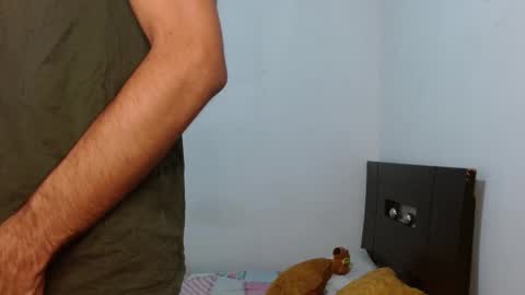 Snapshot of neithanzyn chatting on 12.18.24 Neithanzyn online show from 12.18.24