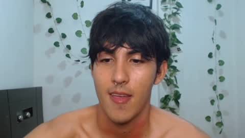 Snapshot of neithanzyn chatting on 02.01.25 Neithanzyn online show from 02.01.25