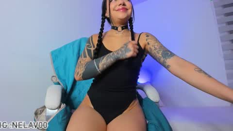 Snapshot of nelav0 chatting on 09.30.25 xd online show from 09.30.25