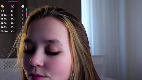 Snapshot of neldaaskins chatting on 01.22.25 Lana online show from 01.22.25