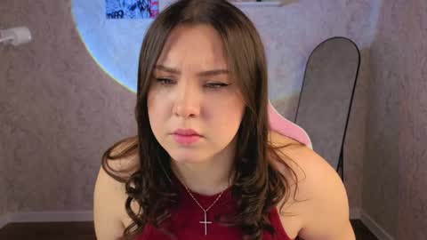 Snapshot of nelie_evans chatting on 04.17.26 nelie_evans online show from 04.17.26