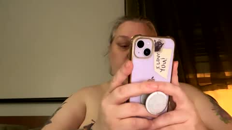 Nellie Atlas online show from 11.11.25