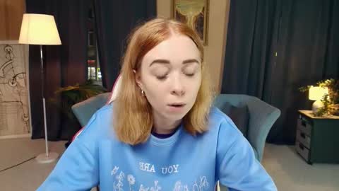 Snapshot of nelliemathers chatting on 11.21.25 Nelli online show from 11.21.25