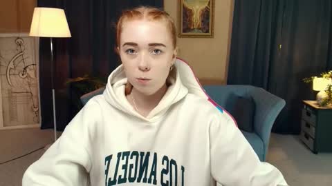 Snapshot of nelliemathers chatting on 11.23.25 Nelli online show from 11.23.25