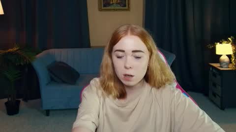 Snapshot of nelliemathers chatting on 12.13.25 Nelli online show from 12.13.25