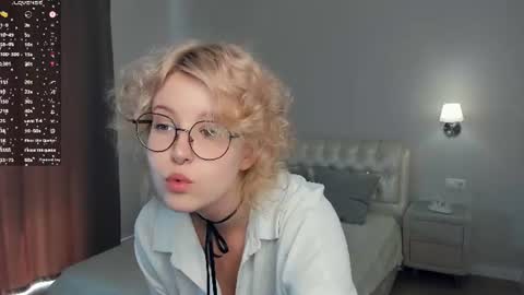 nelly_gloss online show from 07.19.26